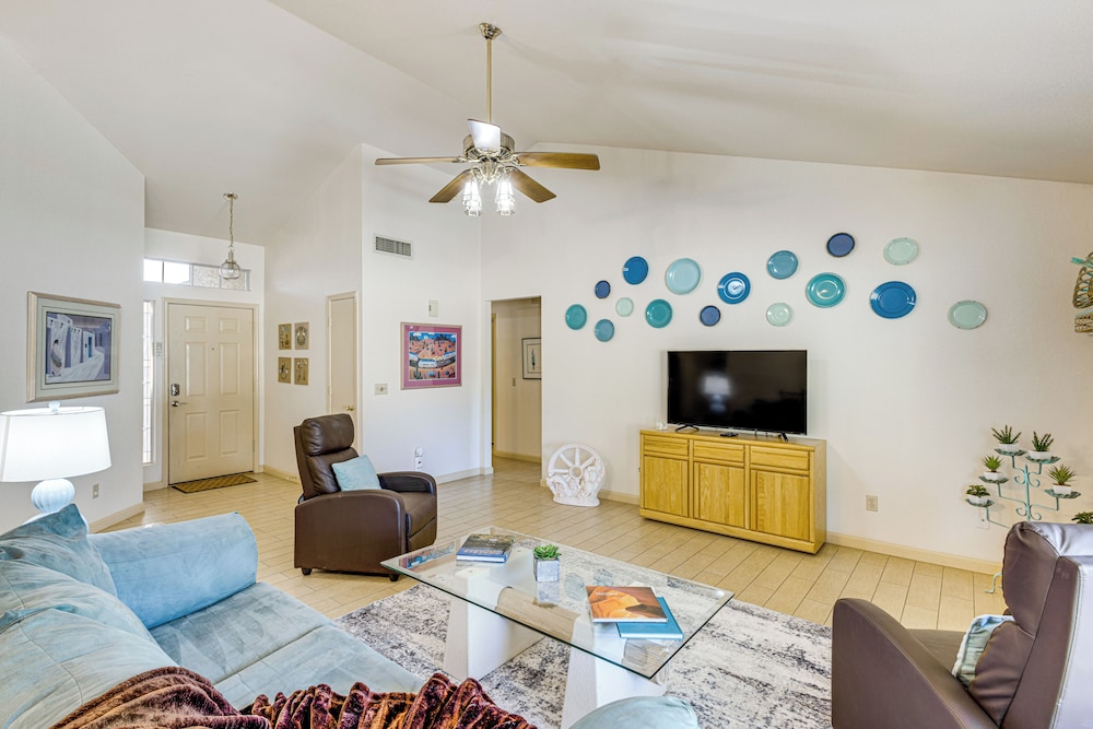 Southwest Getaway w/ Fenced Yard in Chandler!
