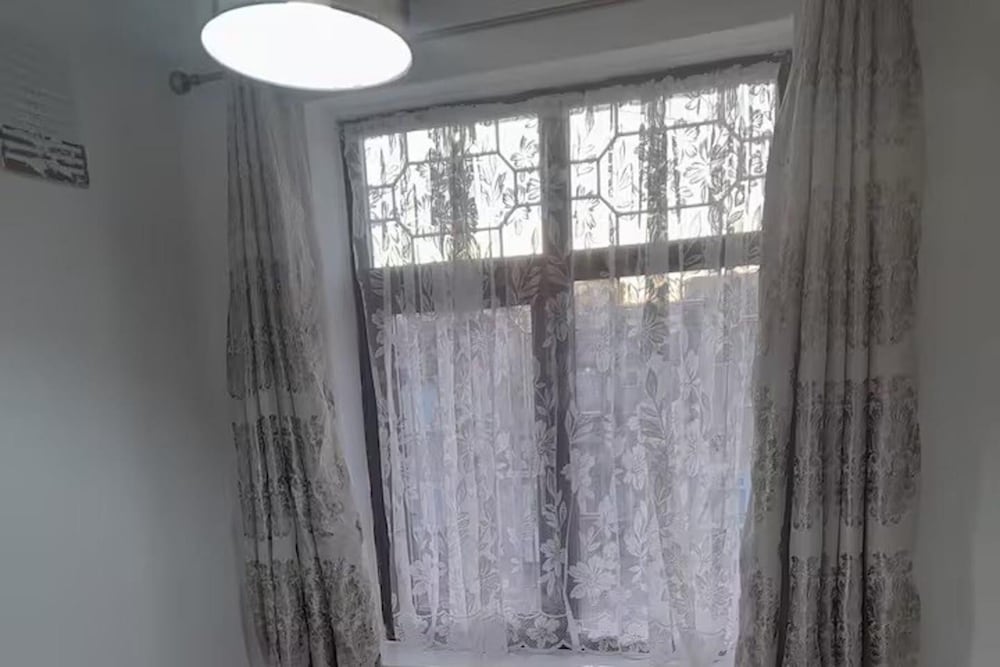 Family- Near Lcy Airport- Sleeps 6- Parking- Wi-fi