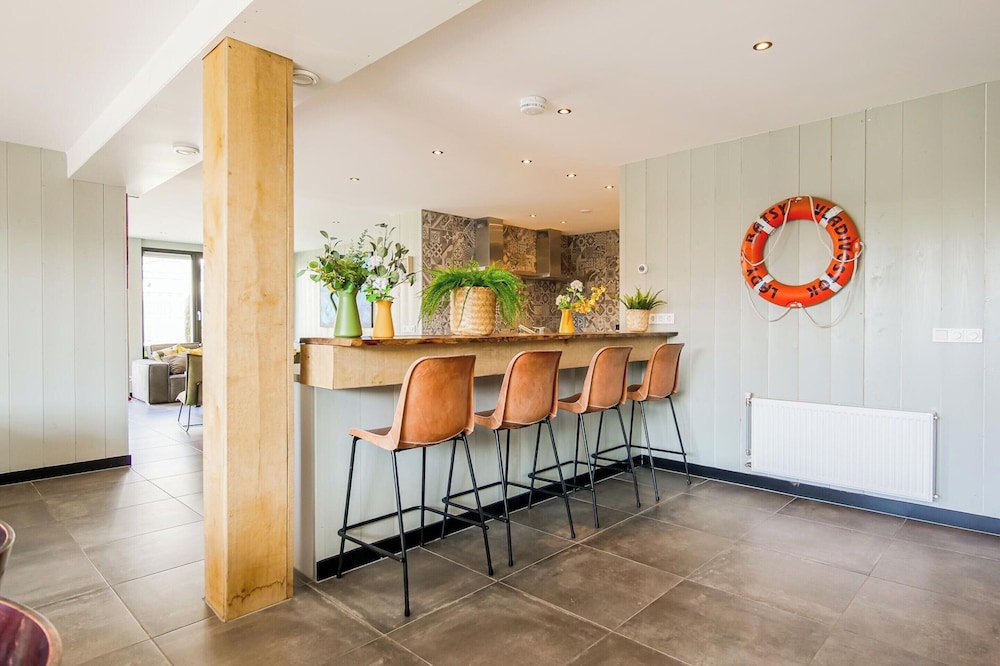 Spacious 22 Persons Holiday Home in Callantsoog