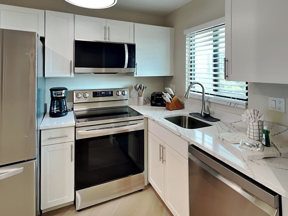 Seaside 5 by Distinctive Beach Rentals