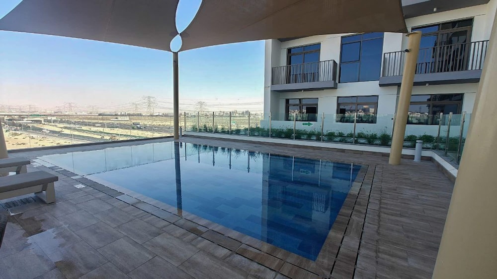 Modern and Peaceful 2 Bedroom in Amber by Azizi