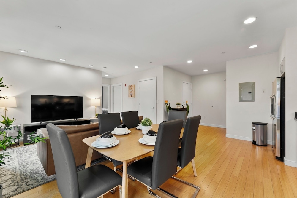 Furnished Apartment near BMC