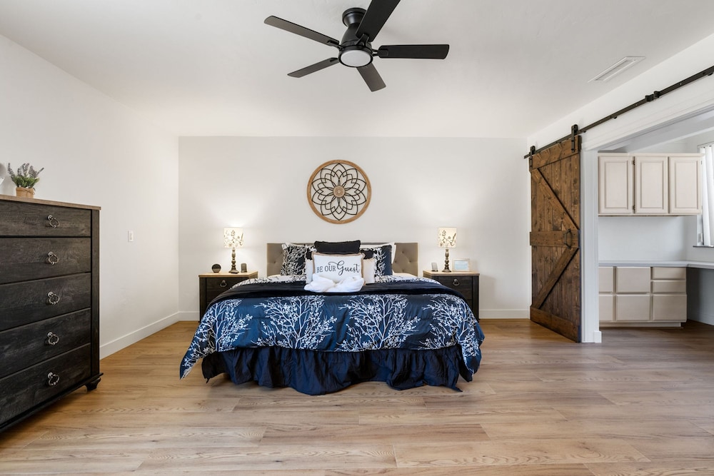 X Template House in Prescott