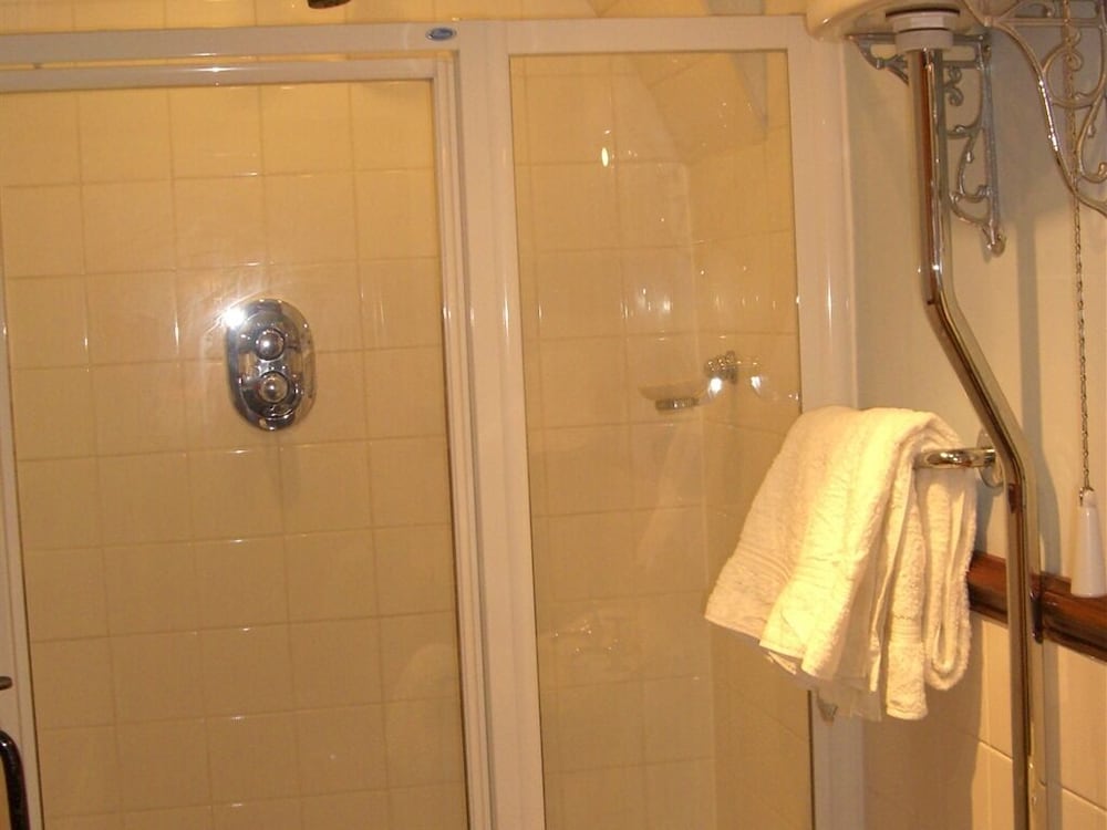 Altrincham Vacations - Ash Farm Country Guest House - Property Image 18