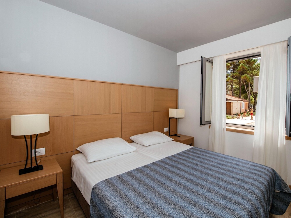 Apartment in Zaton Nin for 6 Person