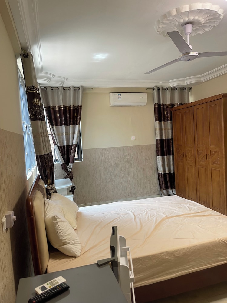CRL Apartment 2
