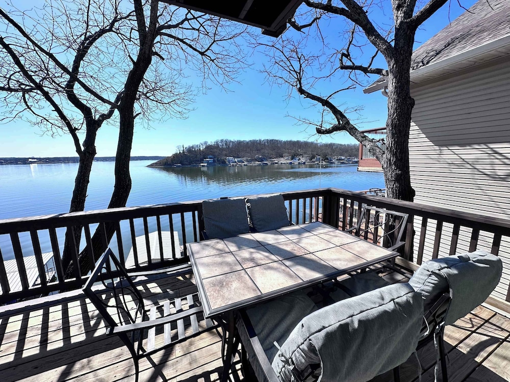Dockside Dream w/ Kayak & Dock