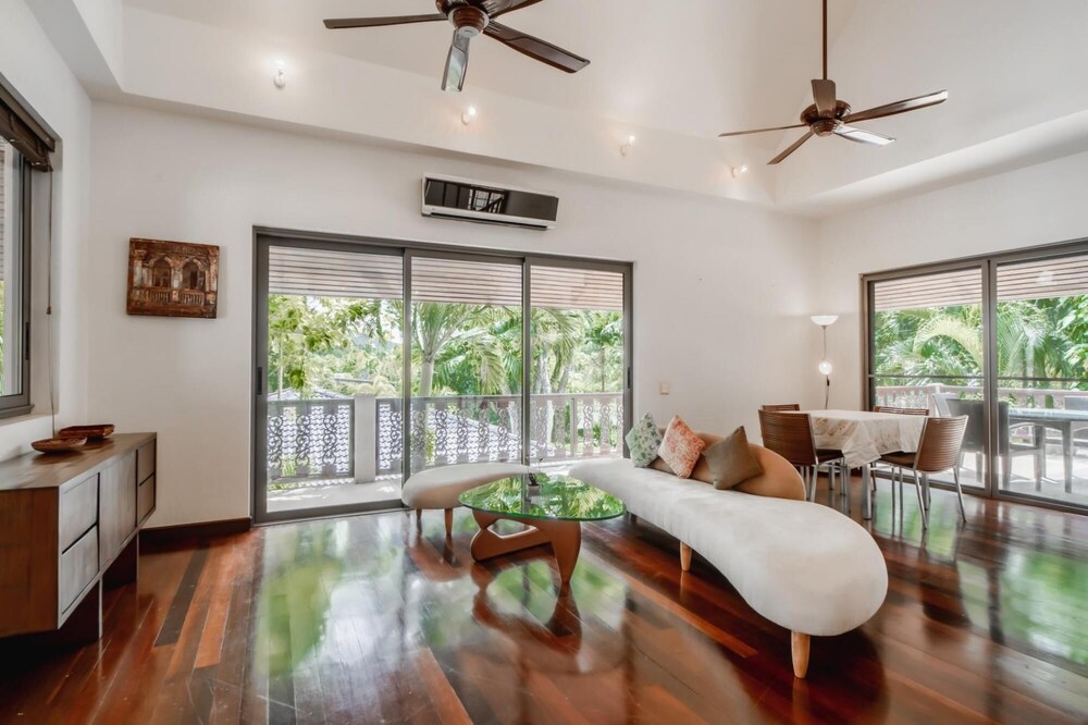 Orchid Pool Villa in Rawai