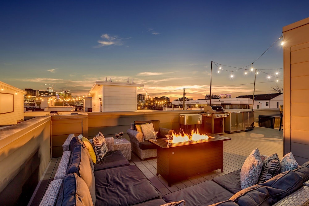 Gulch Melody - Private Rooftop - Heart of Gulch