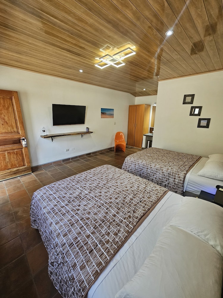 Hotel Nica Valley