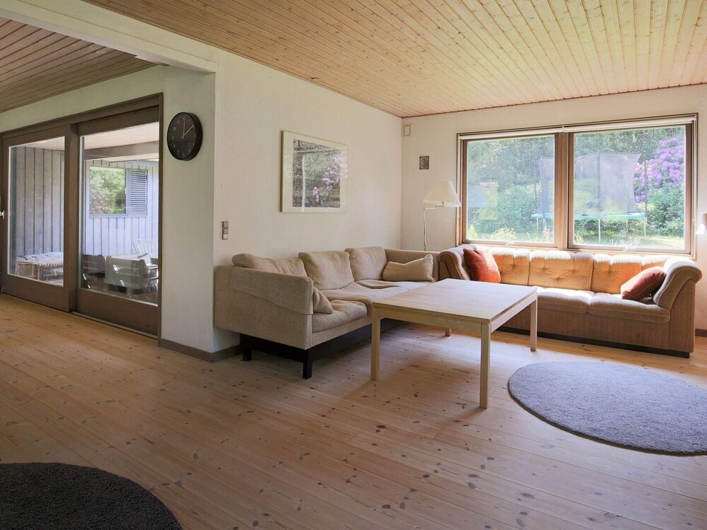Seaside Retreat in Dronningmolle-by Traum