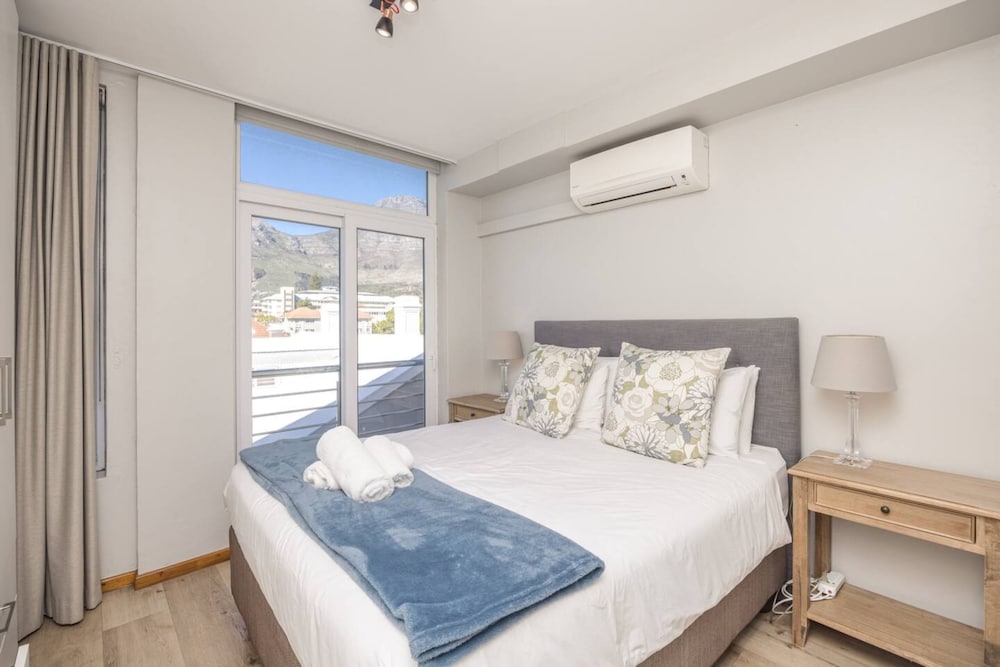 1bedroom With Tablemountain View