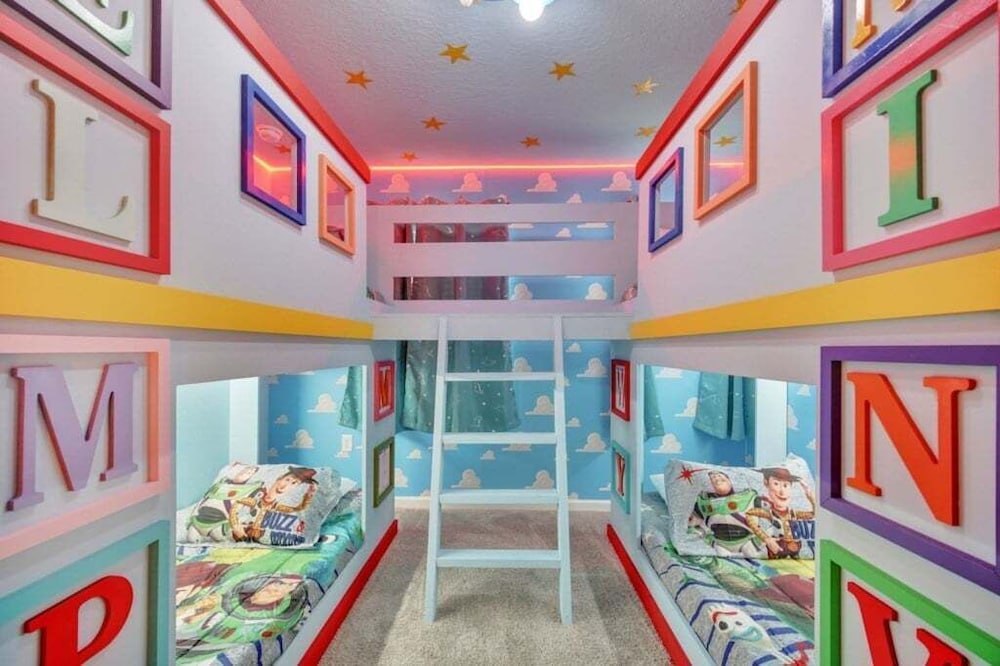 6 Bed 5 Bath Villa Pool&games Solara 2386salty 6 Bedroom Villa
