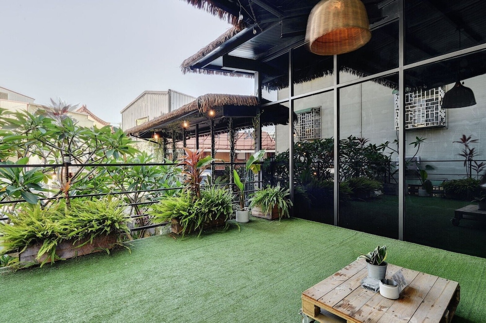 28 The Loft