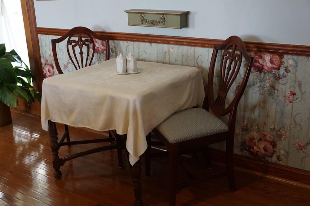 Wyman House Bed and Breakfast