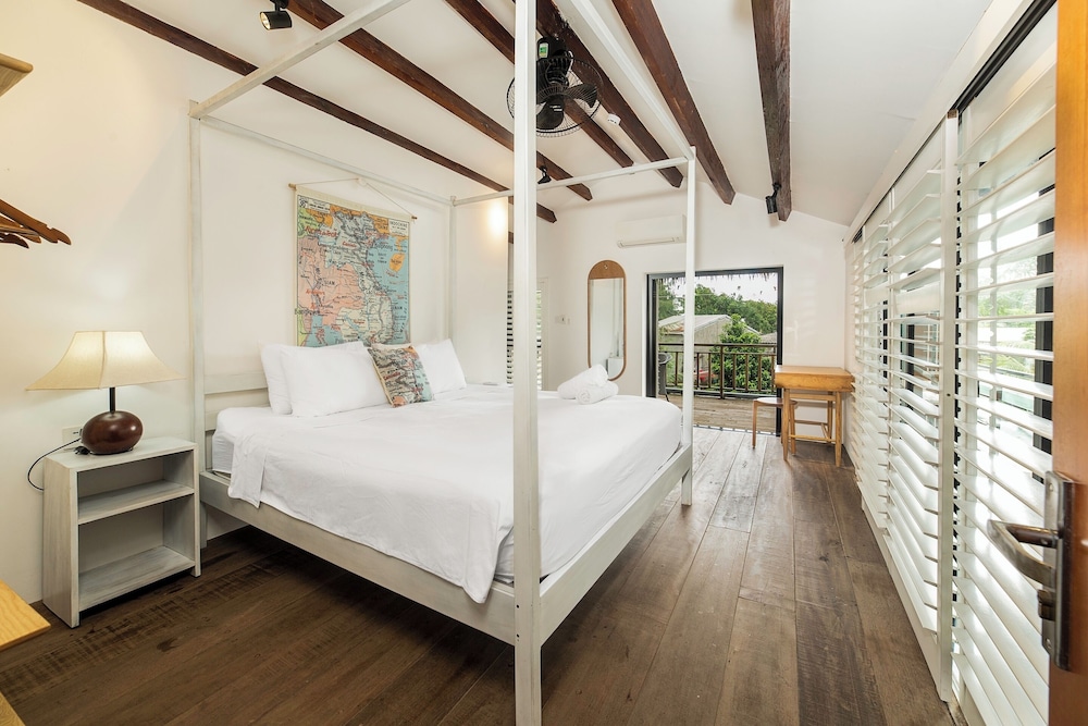An Bang Beachside Boutique Homes & Villas