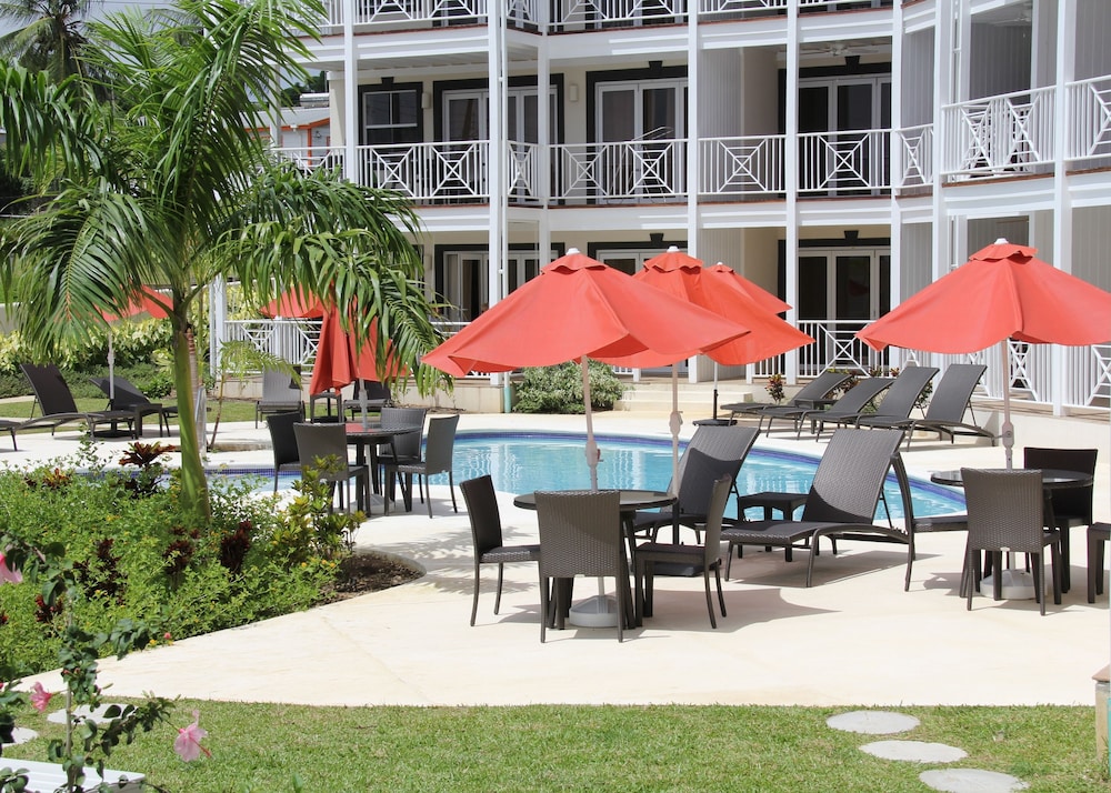 Lantana Resort