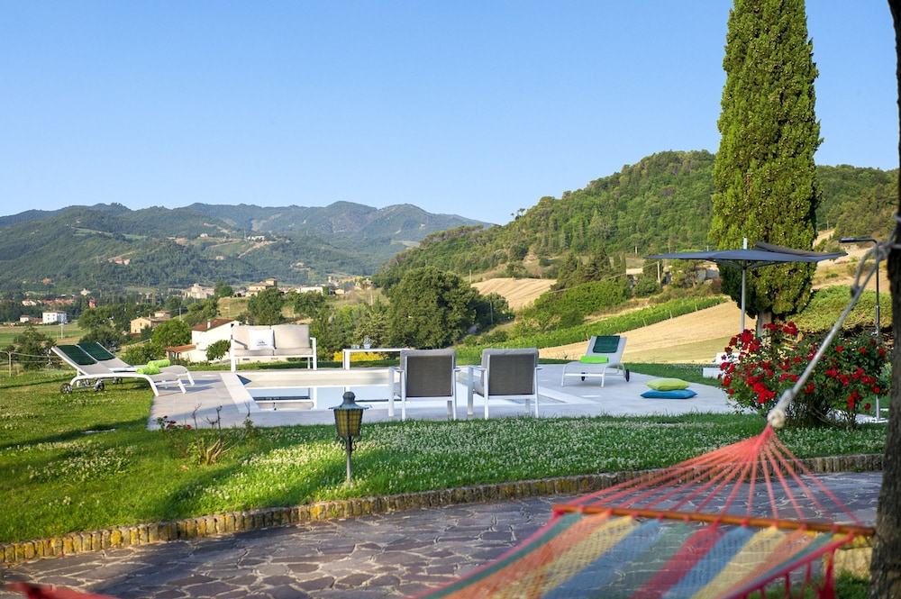 Villa Paola 10 by Marche Holiday Villas photo 4