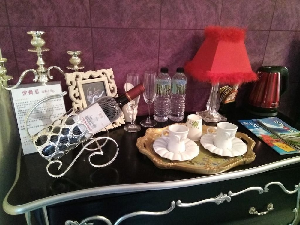 dancedoll-house