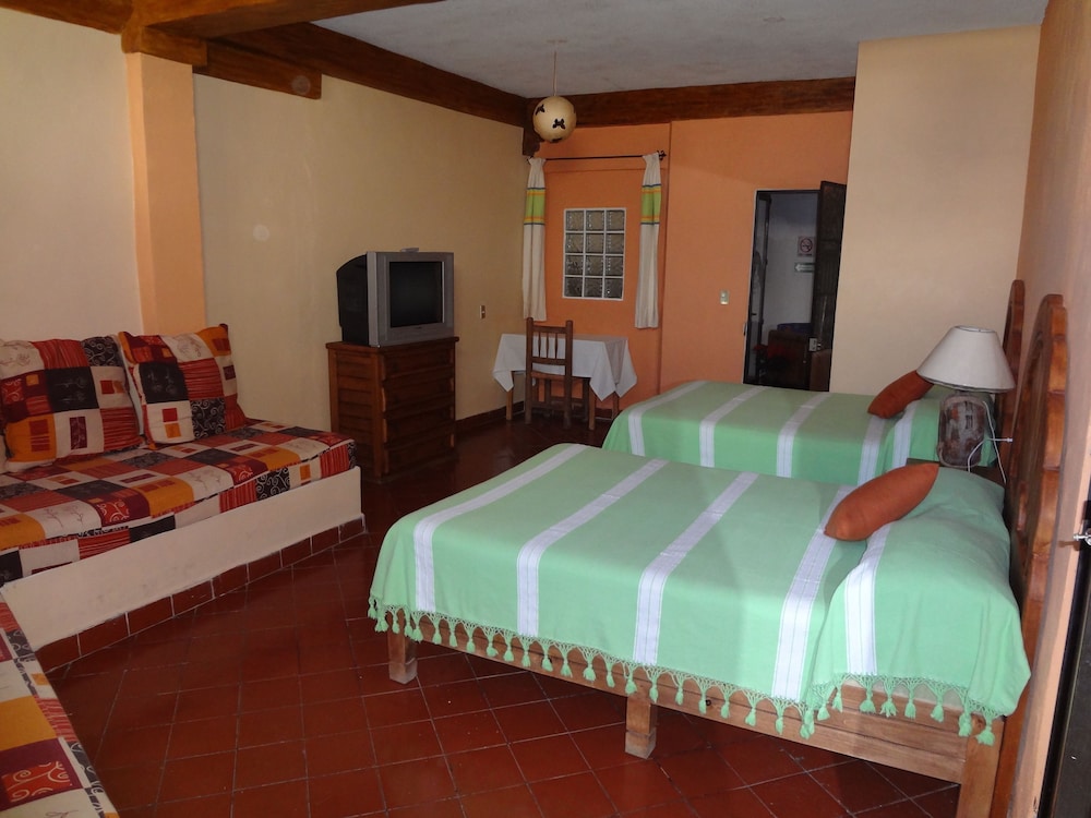 Taxco Guerrero Vacations - Hotel Plaza Rivera - Property Image 3