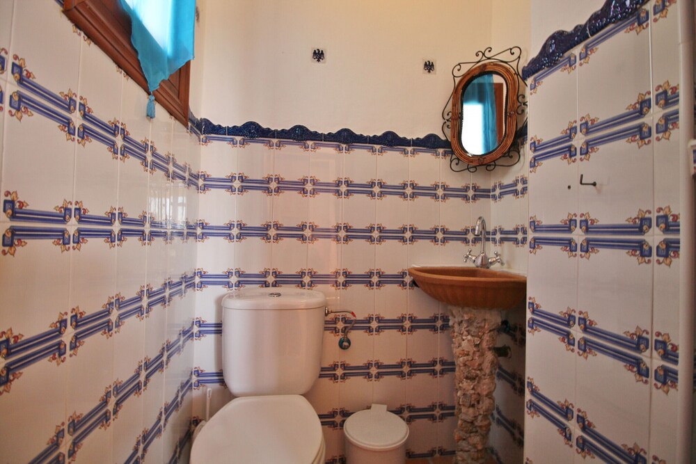 Photo 10