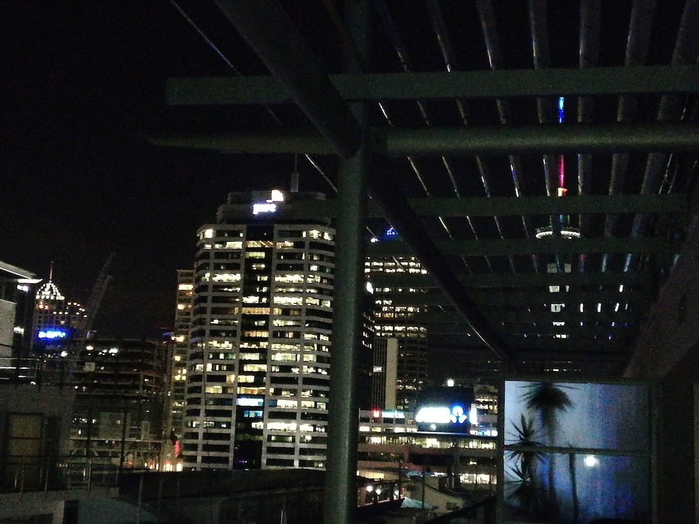 Princes Wharf Grace Apartment