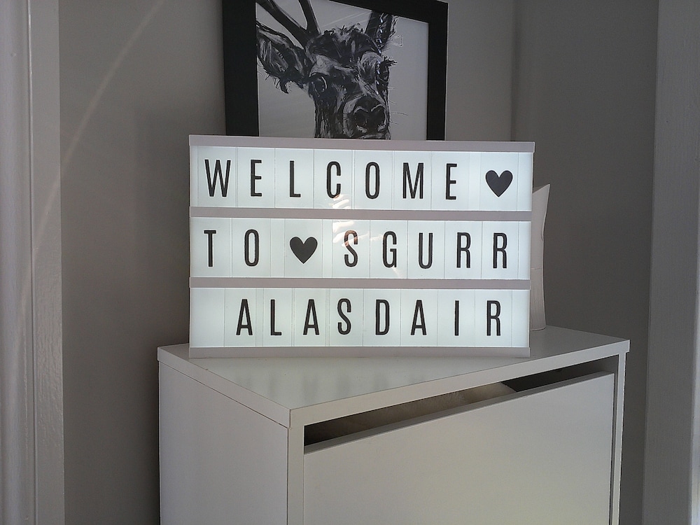 Hotel Sgurr Alasdair - Image 1