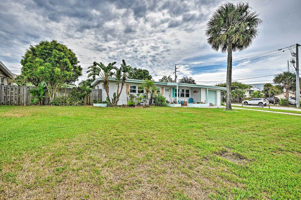 Charming Port Orange Home - Walk to Beach! view 4