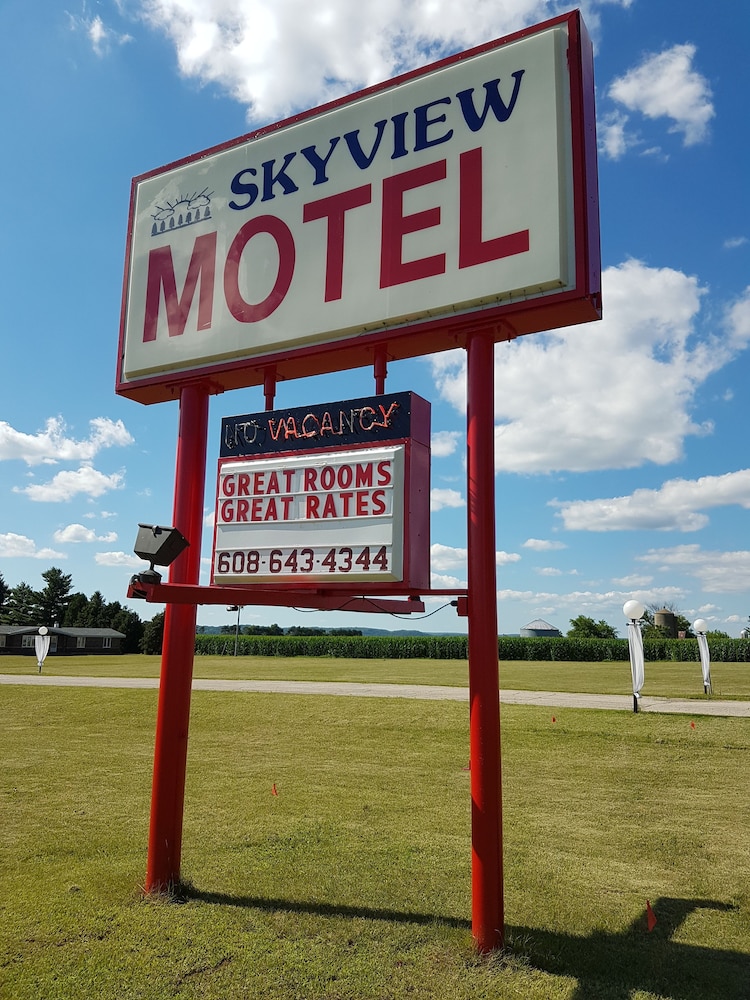 Skyview Motel - Property Image 11