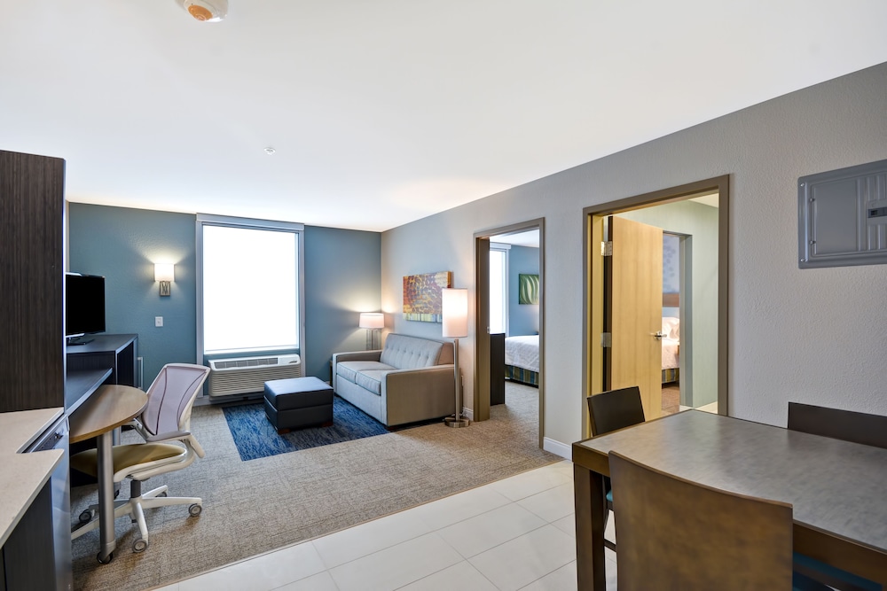 Jacksonville Vacations - Home2 Suites by Hilton Jackson MI - Property Image 11