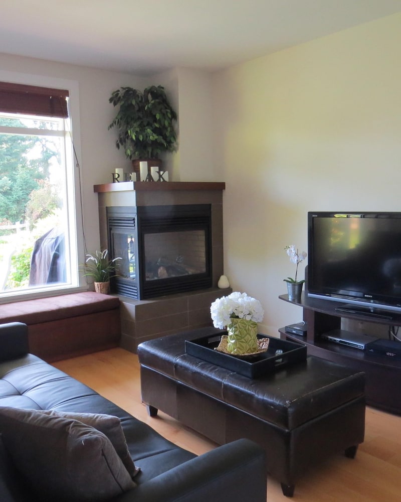 Parksville Vacations - Tanglewood Beach Homes - Property Image 11