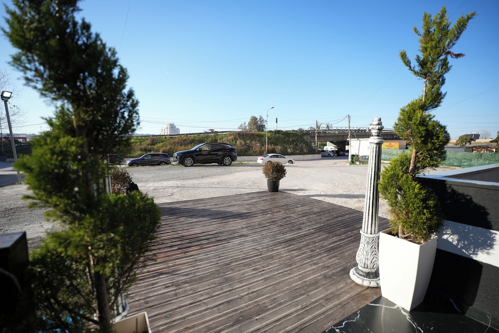 Enles Hotel