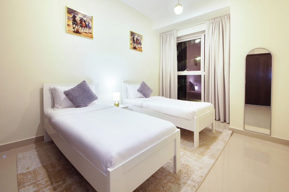 Silk Valley-Luxury 3B close to Beach