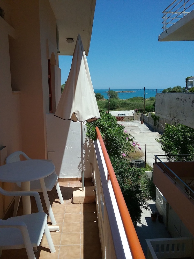 Ilona Apartments
