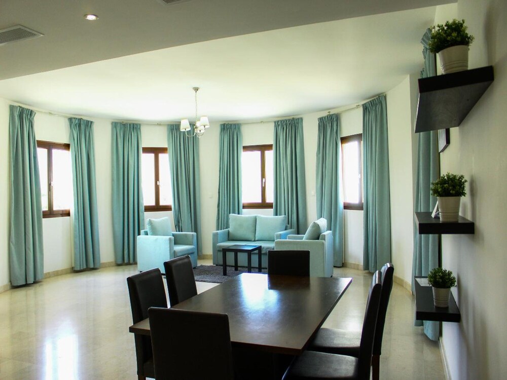Marina View Luxury Stay