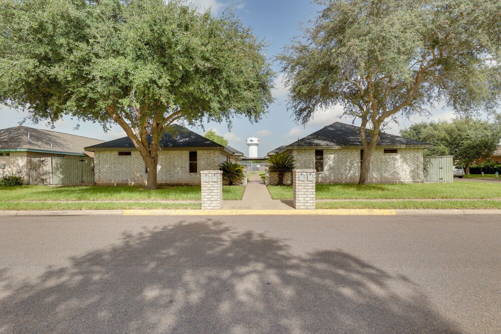 Pet-friendly Edinburg Apartment With Pool Access!, photo 23