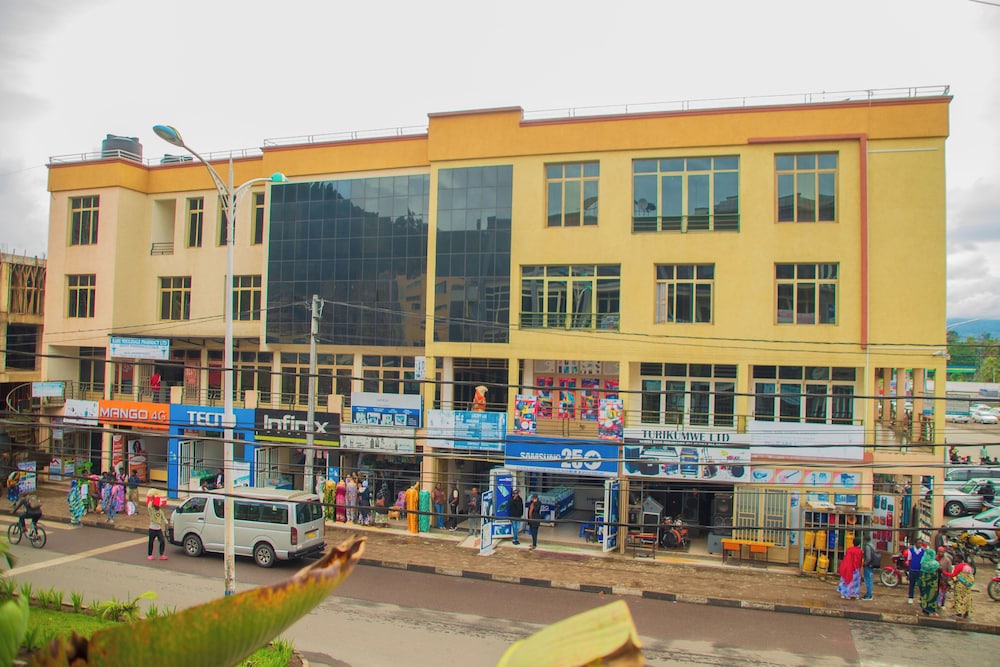 Rond Point Gorilla Boutique & Apartments