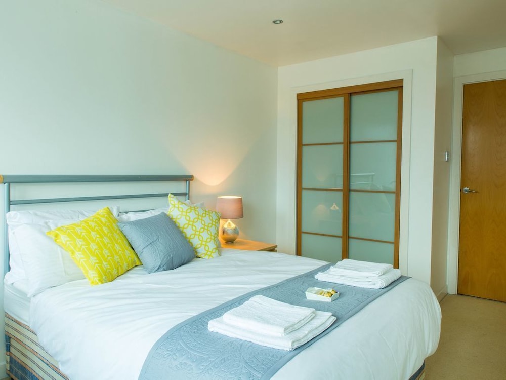 Local Stayz - Bothwell Apartment view 2