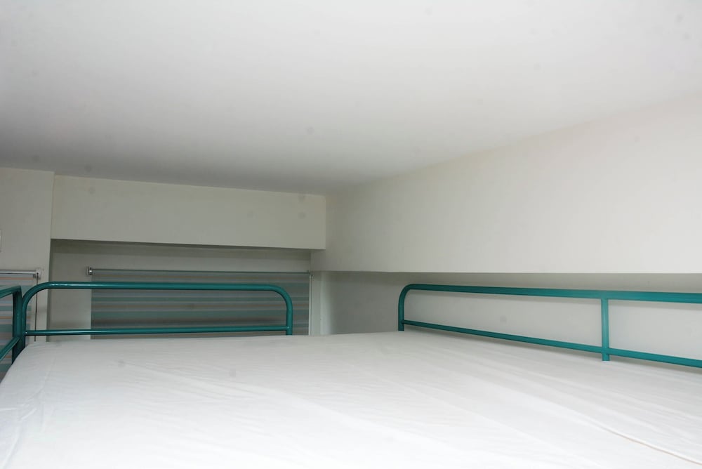 Comfort Studio Apartment for 4 Pax at Podomoro Golf View