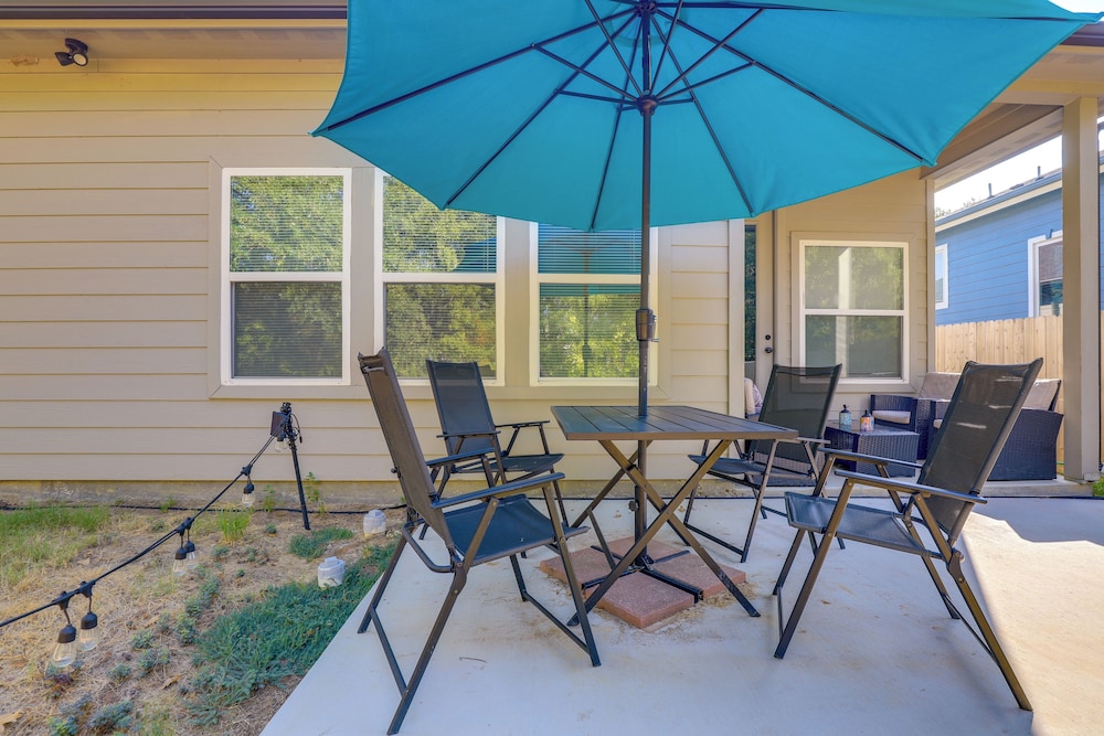 Mansfield Vacations - Newly Constructed Mansfield Home w/ Fenced Yard! - Property Image 10