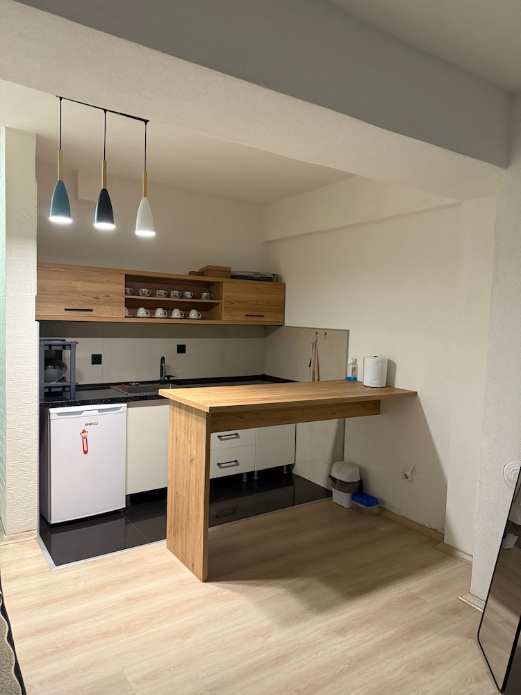 Ohrid Cozy Escape Modern Apartment for a Perfect Stay