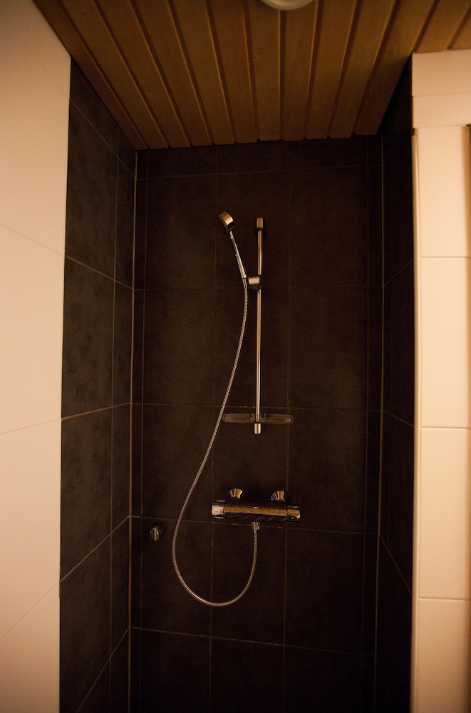 Photo 56