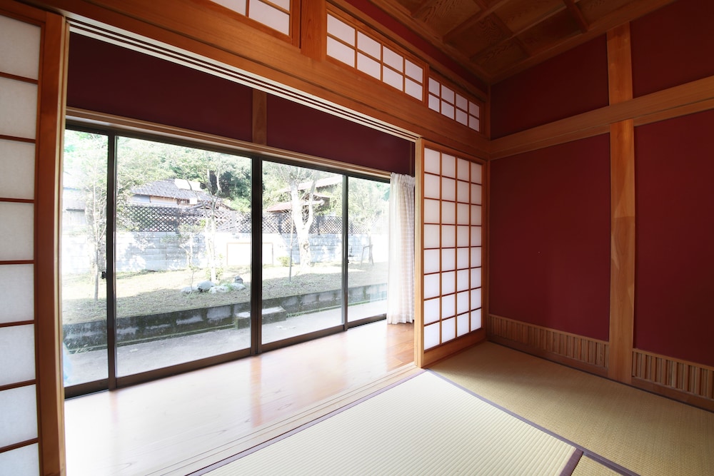 Shiso House