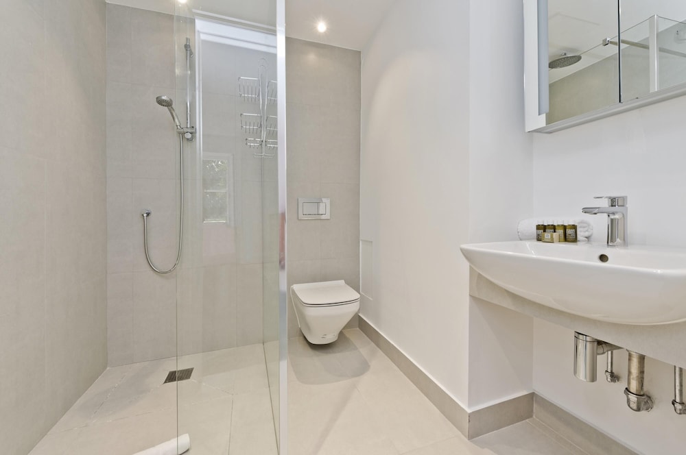 5 Bed Home Maida Vale