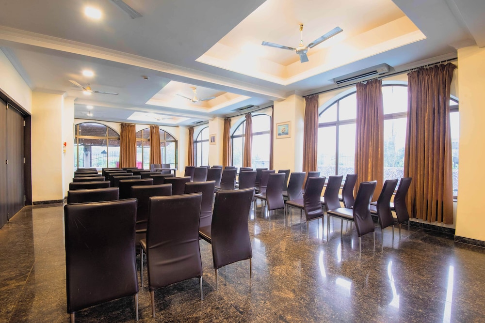 meeting & event spaces