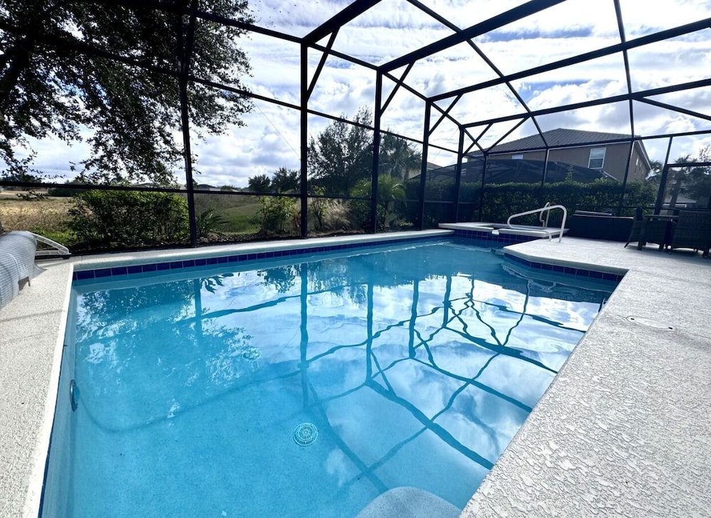 Solterra 6Br Retreat W/ Lazy River & Water Slide