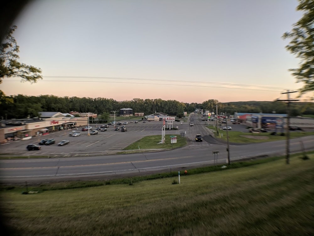 Attican Motel