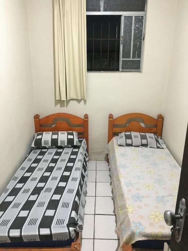 Jomafi Hotel Hostel view 3