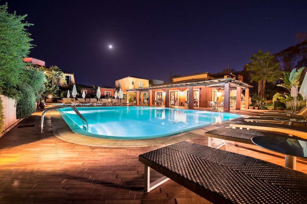 Borgo degli Ulivi Residence