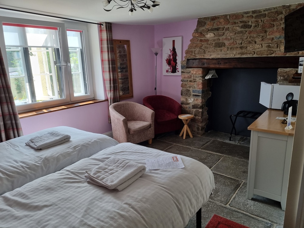Old Manor House B&B